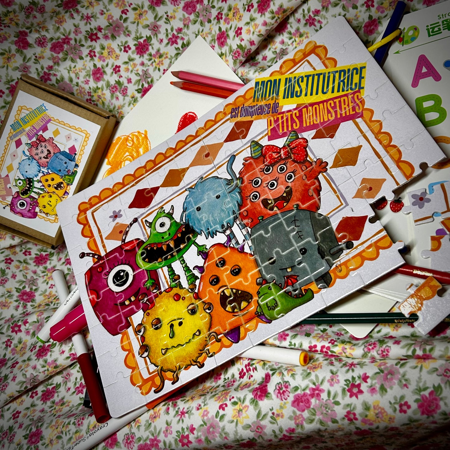 Le mini puzzle "Mon institutrice est dompteuse de p'tits monstres"